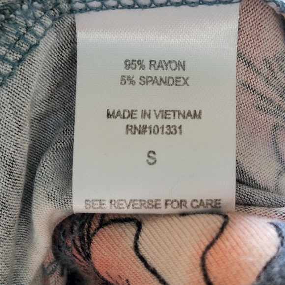 Charlotte Russe Blue Floral Maxi Skirt Small. - Picture 9 of 9